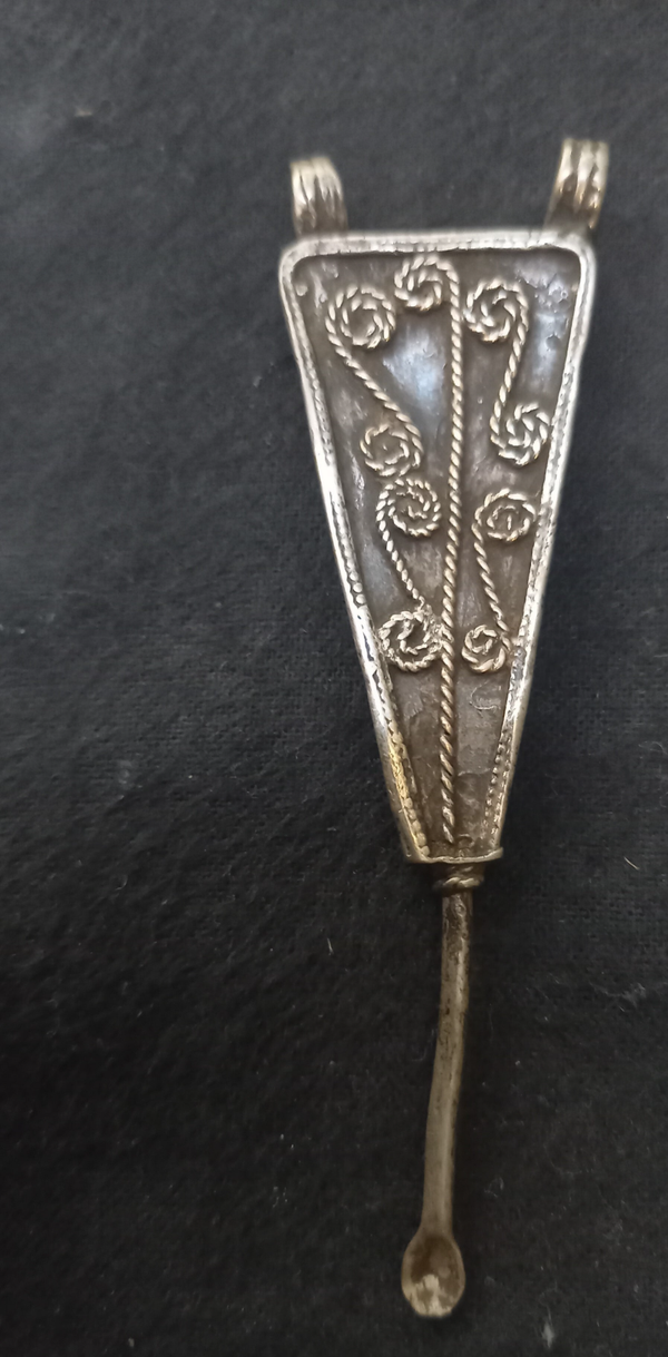 Oude oorlepel uit Ethiopië