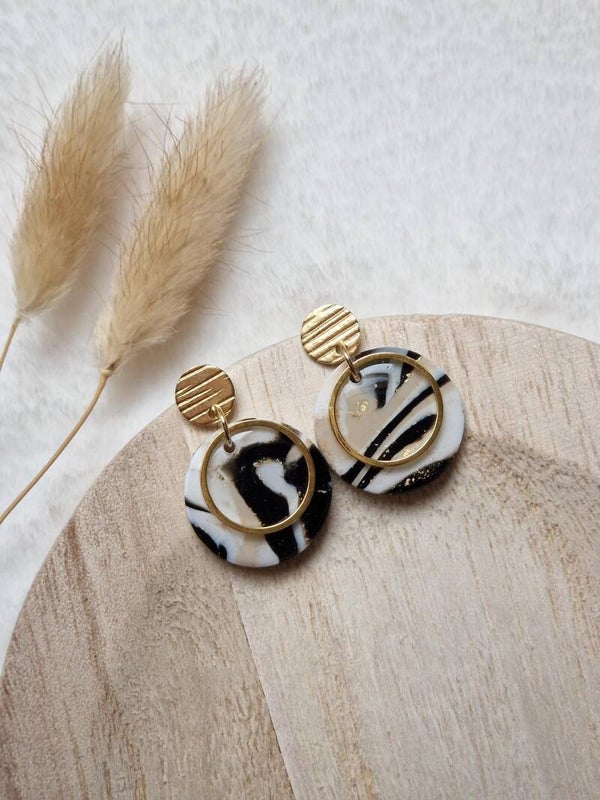 Lynn Marble Black Gold