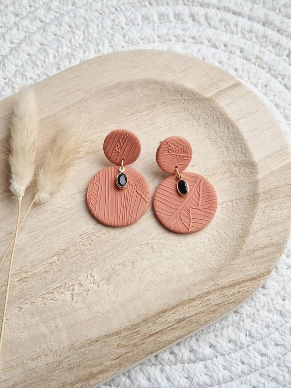 Jolie Shiny Sanderson