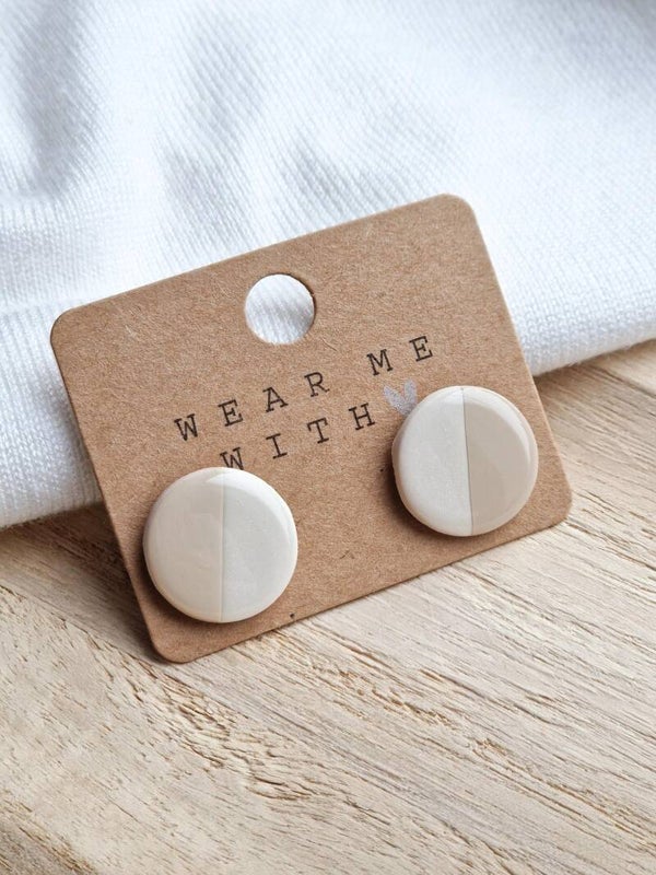 Studs Shimmering Beige & Sahara