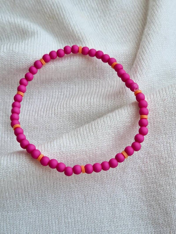 Armbandje Pink