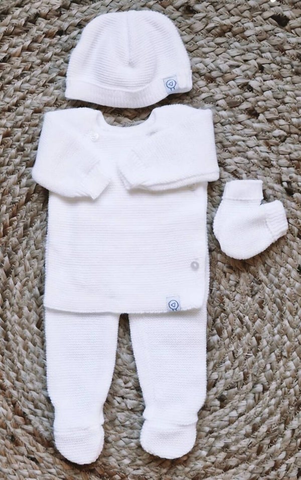 Geboorteset newborn gebreid wit
