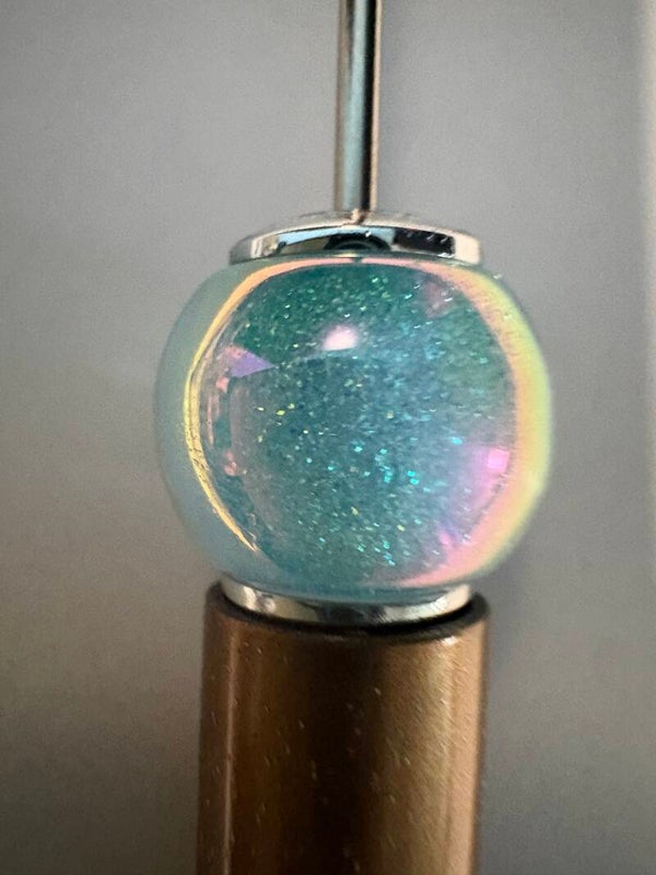 licht blauwe acryl kraal met zilver randje 16 mm