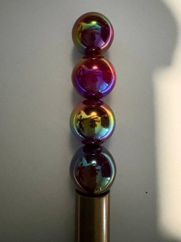 rode acryl kraal met een olie effect 16 mm