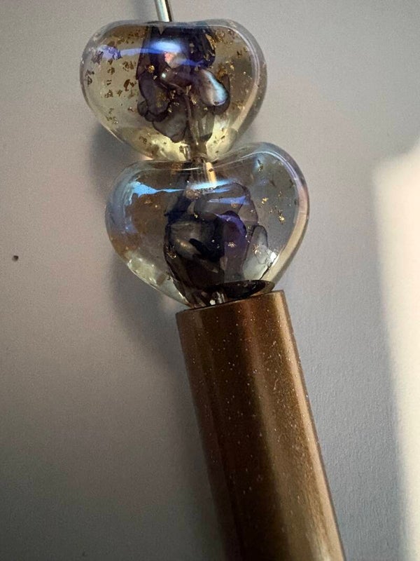 doorzichtig hart met gouden stukjes 16 mm