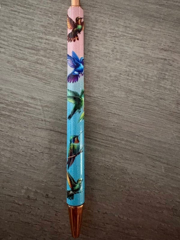 blauw roze balpen met vogels