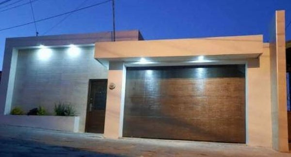 Se vende casa en Col. García Salinas, Zacatecas, Zacatecas.