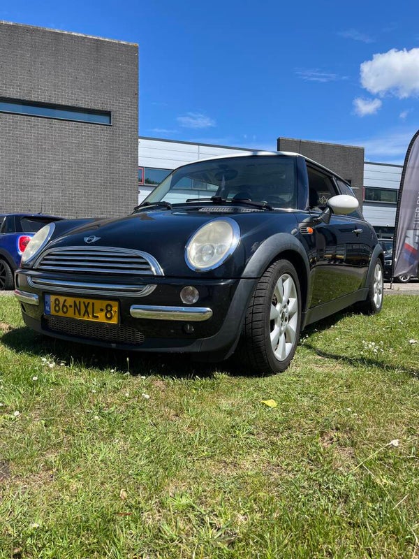 Te koop: MINI 1.6 16V Cooper 2002 Zwart