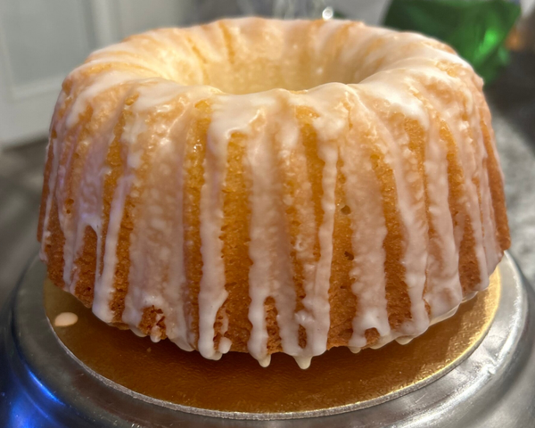 7-up Pound Bundt Cake