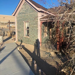 bottle-house-1-standard.jpg