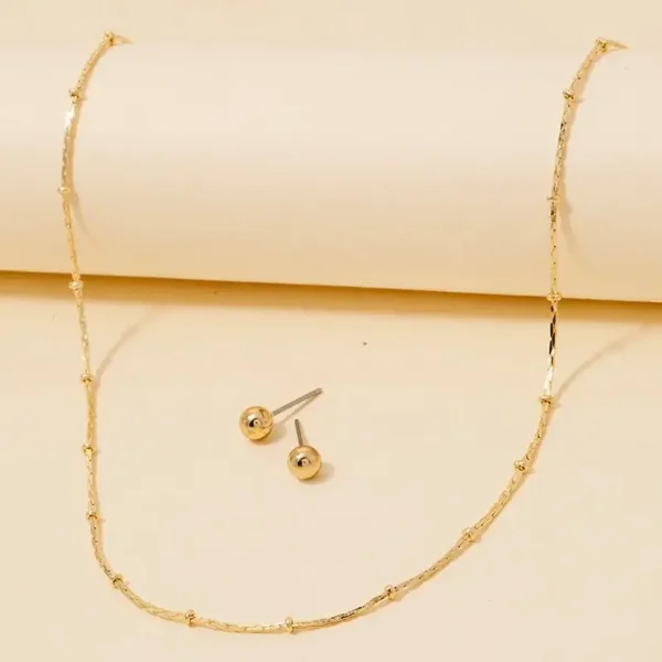 Gold Dripped Intricate