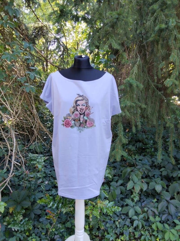 Damenshirt gr.46 in Flieder mit Bügelbild *Einen scheiß muss ich*