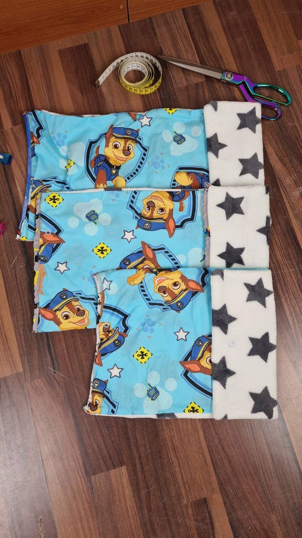 *Upcycling*  Hals - Socken verschiedene Motive , Farben und Längen
