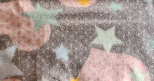 Polarfleece Grau Motiv Sterne & Herzen