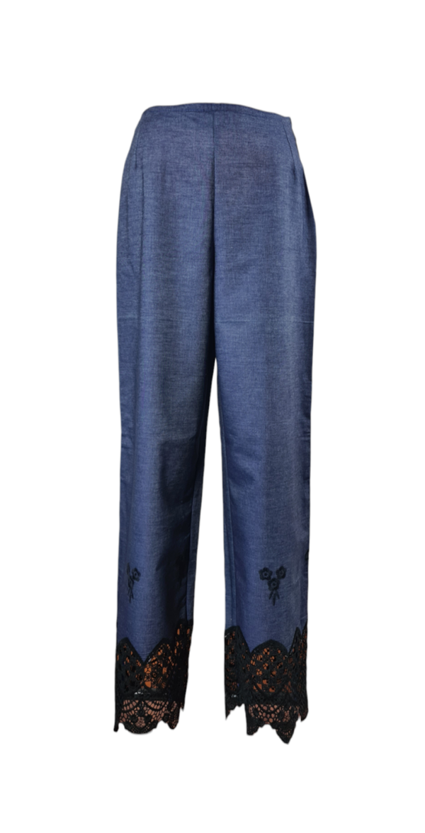 Sommer Jeans mit Stickereien 38