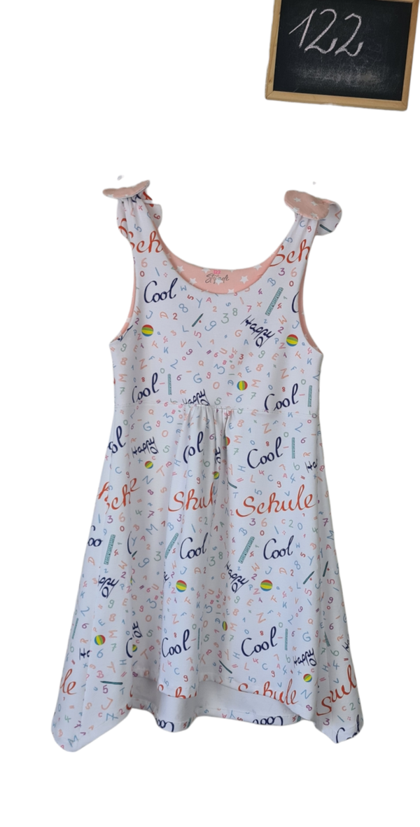 Unikat Knoten - Sommerkleid Größe 122 ,Thema Schule Variante 1