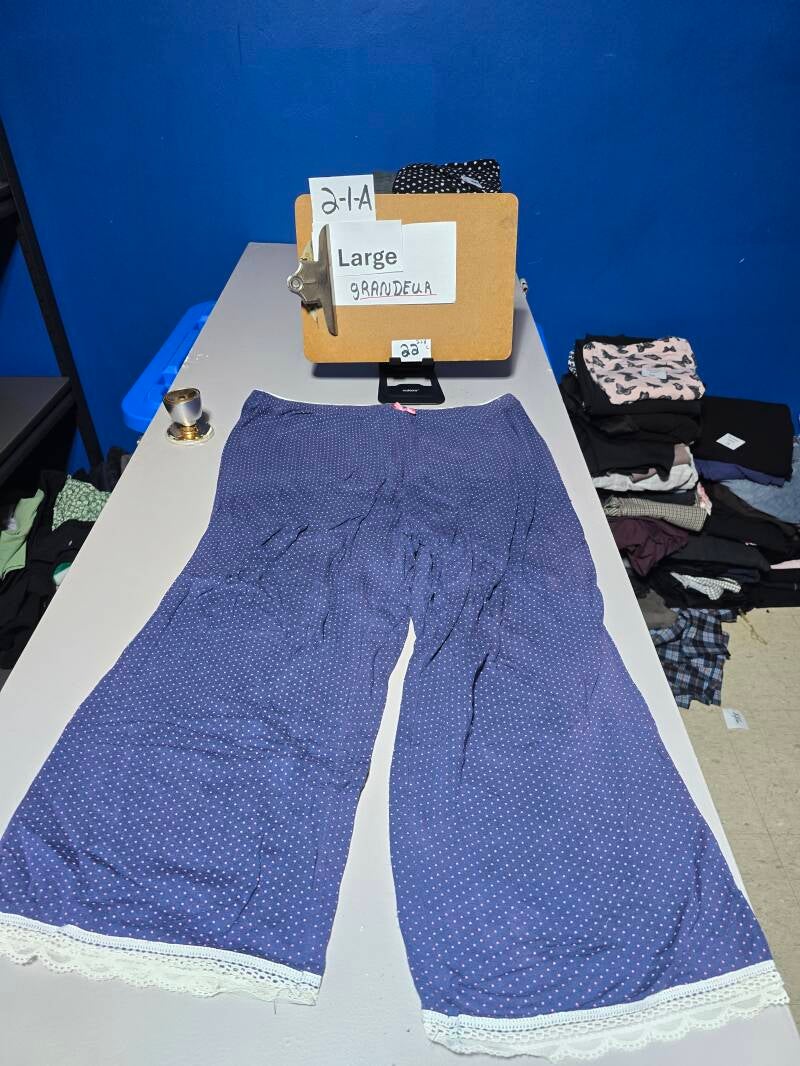 2-1-A 22 Pantalon Large