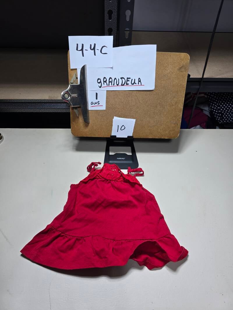 4-4-C 10  Enfant 1 Chandail 