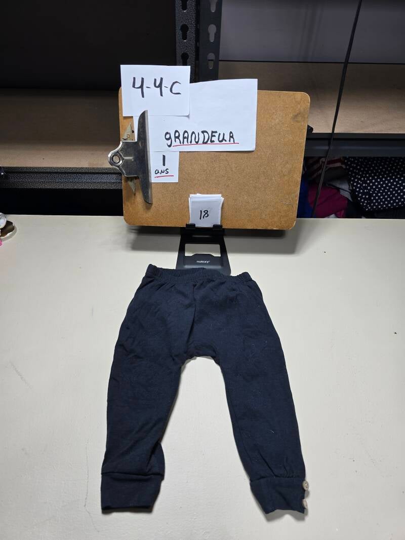 4-4-C 18  Enfant 1 Pantalon