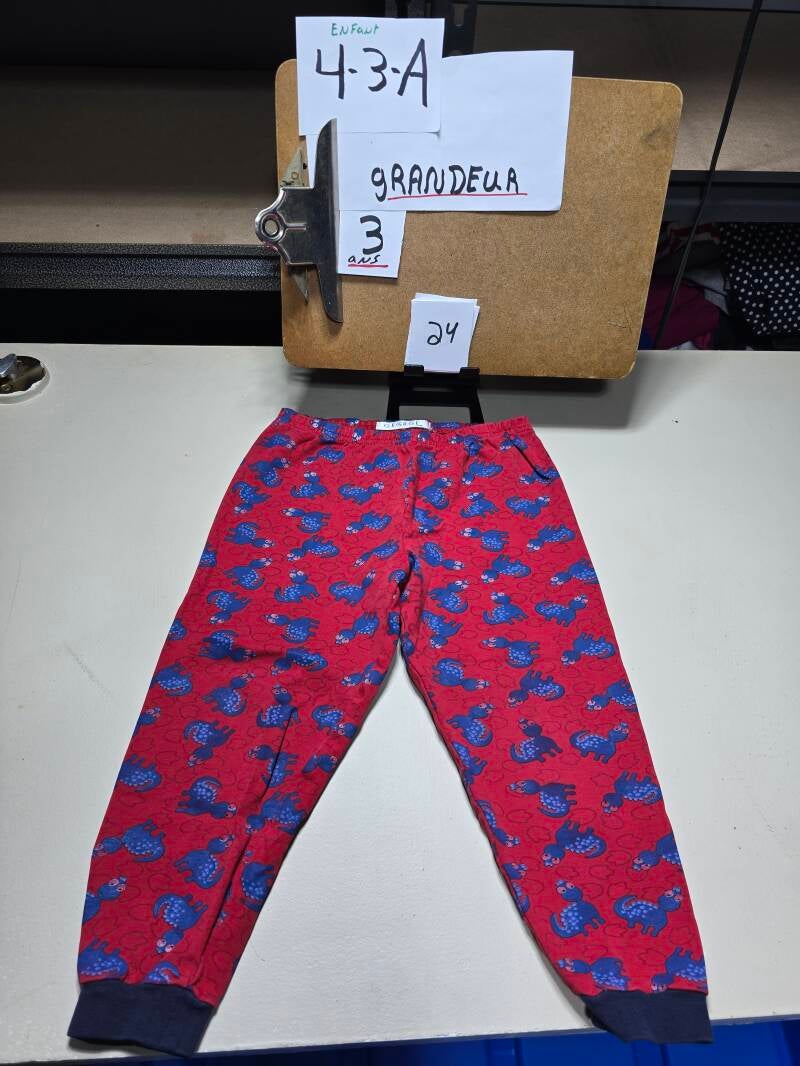 4-3-A 24  Enfant 3 Pantalon