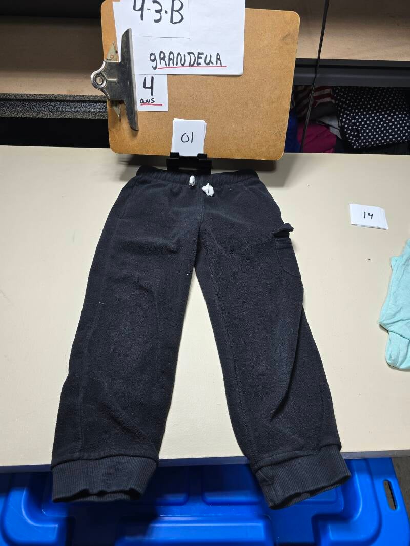 4-3-B 1  Enfant 4 Pantalon