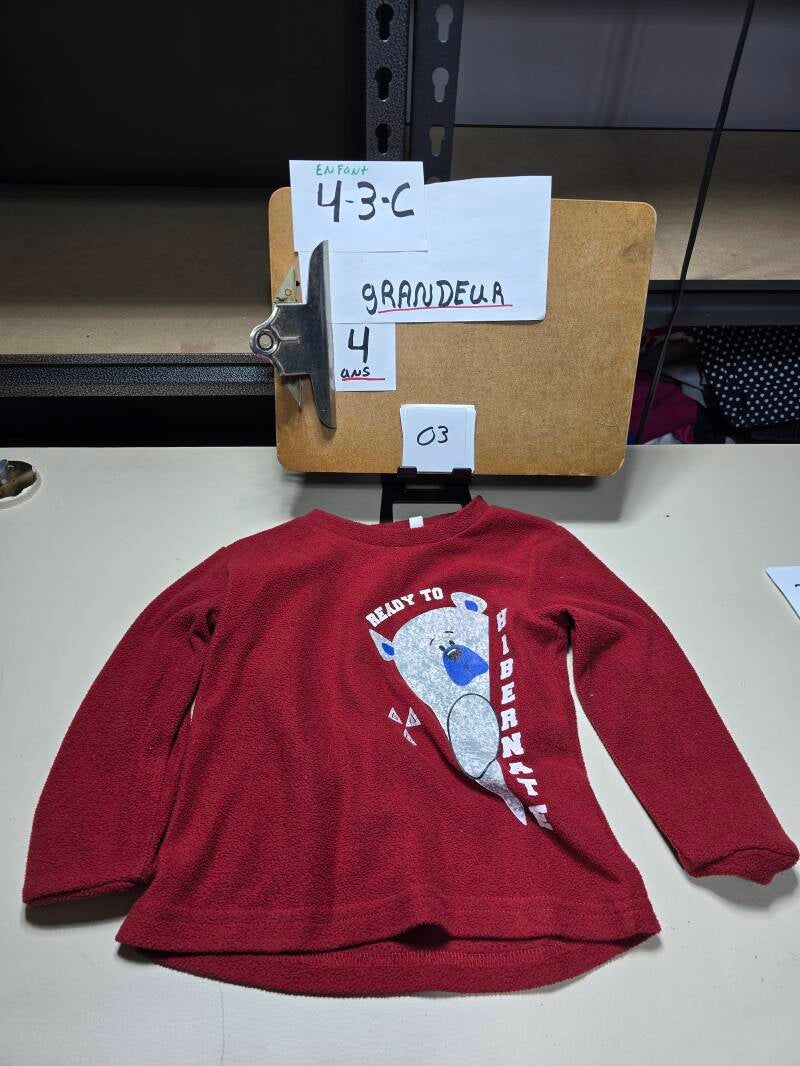 4-3-C 3  Enfant 4 Chandail