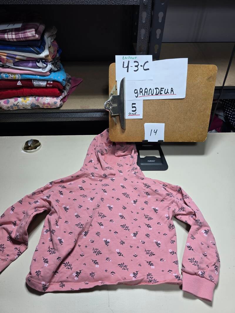 4-3-C 14  Enfant 5 Chandail