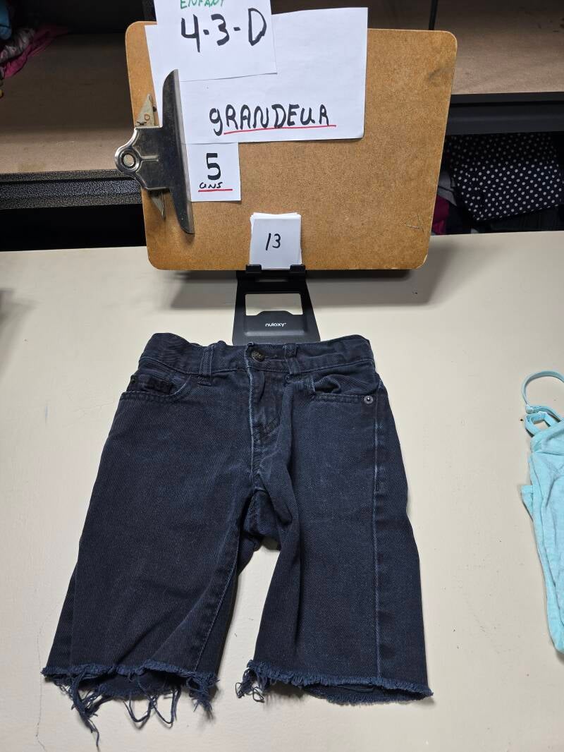 4-3-D 13  Enfant 5 Pantalon