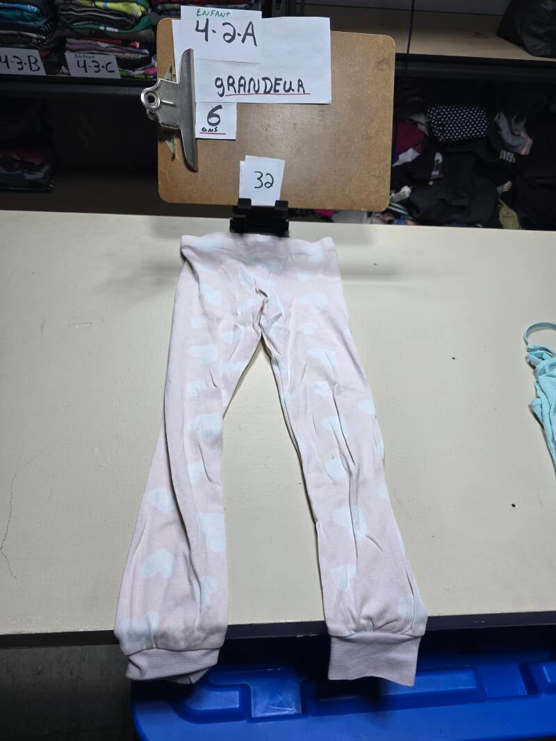 4-2-A 32  Enfant 6 Pantalon