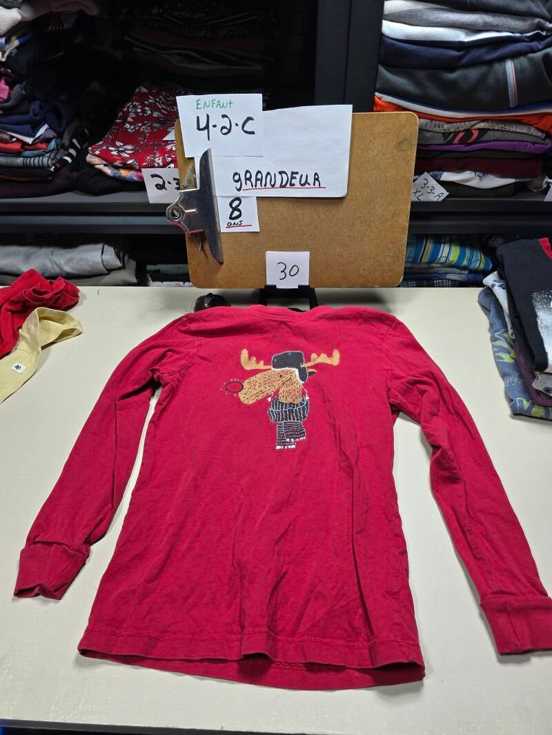 4-2-C 30  Enfant 8 Chandail