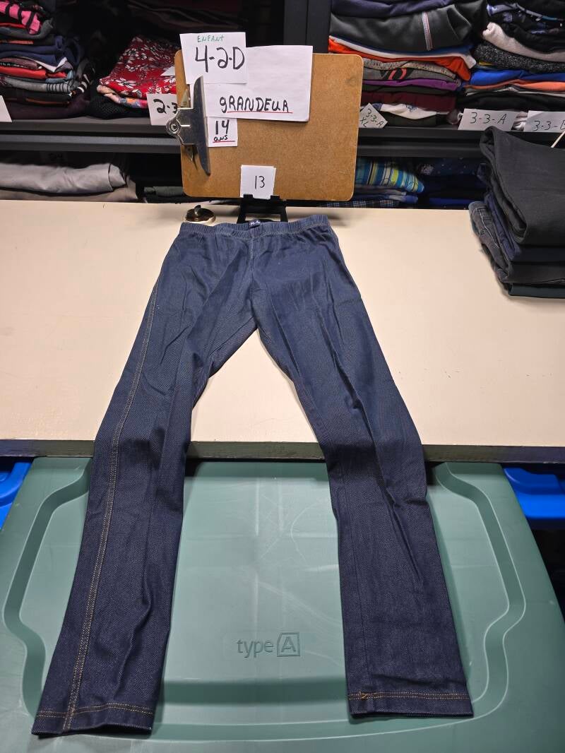 4-2-D 13  Enfant 14 Pantalon
