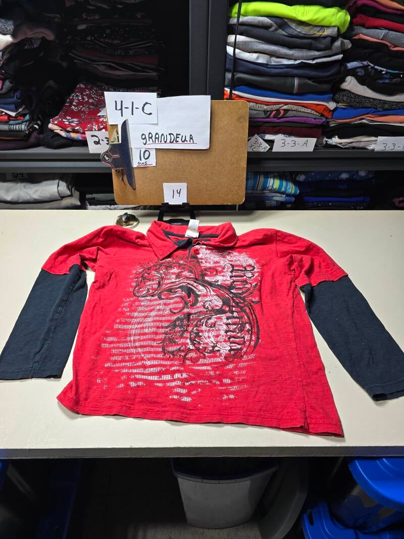 4-1-C 14  Enfant 10 Chandail