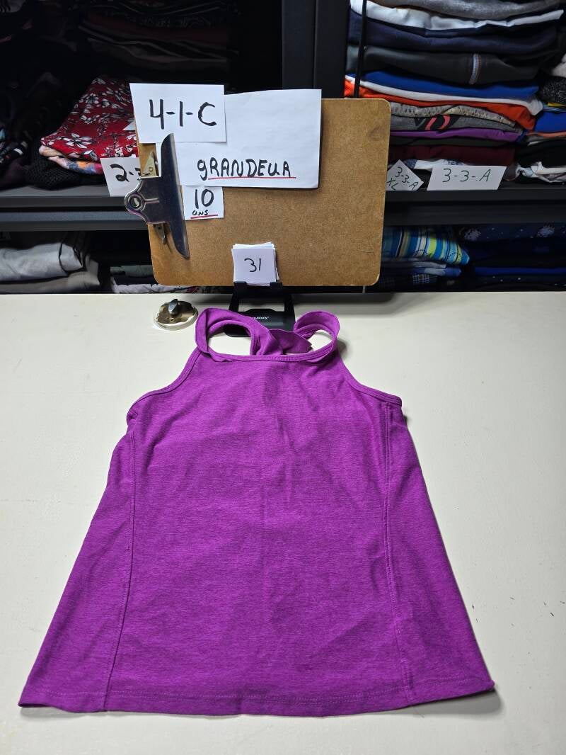 4-1-C 31  Enfant 10 Chandail