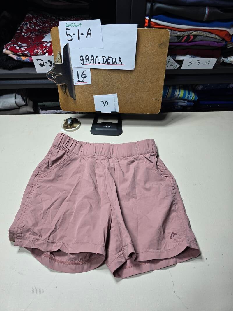 5-1-A 37 enfant 16 Pantalon