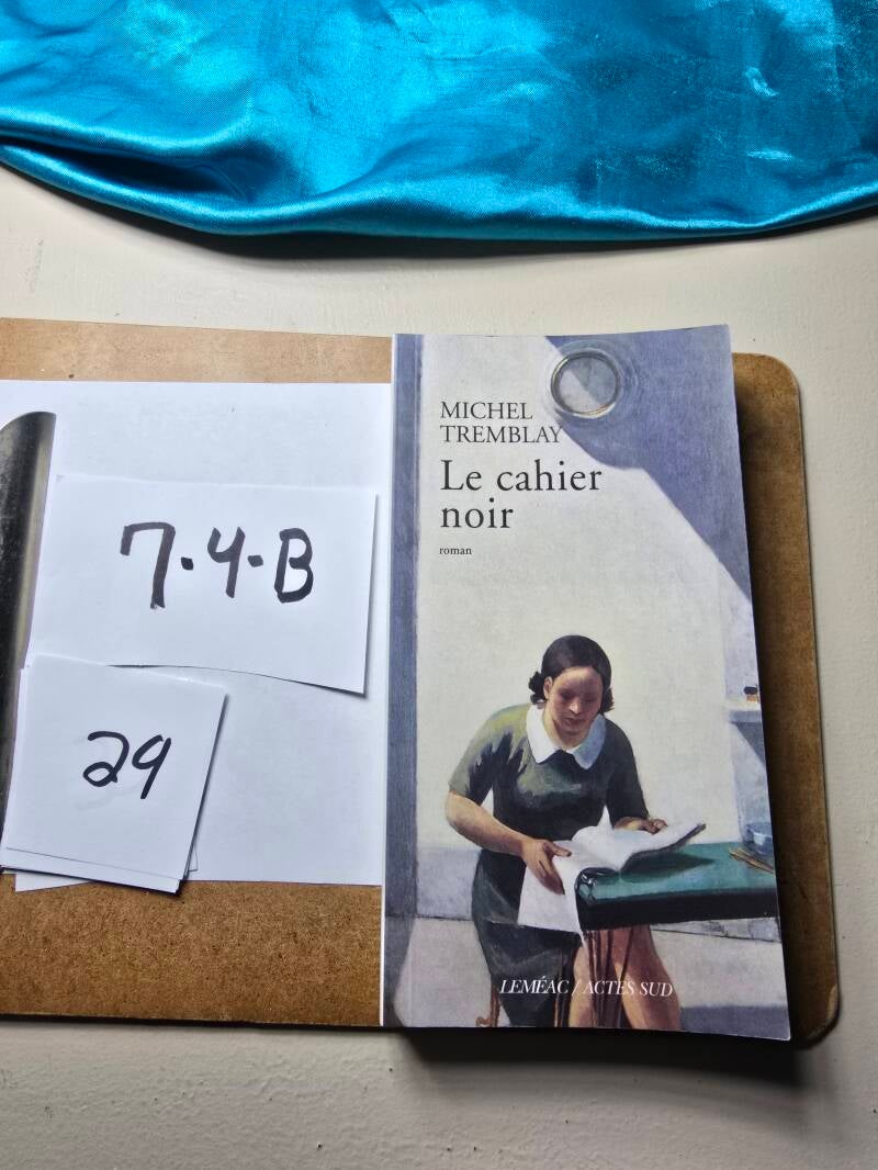 7-4-B 29 Livre a