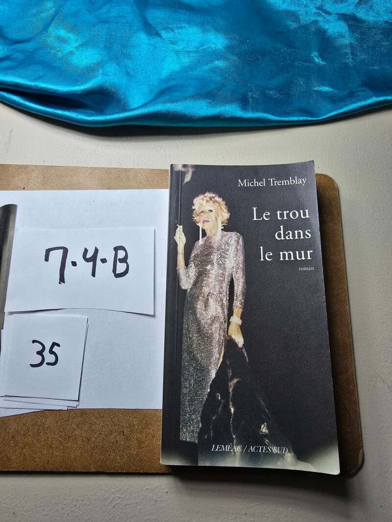 7-4-B 35 Livre a
