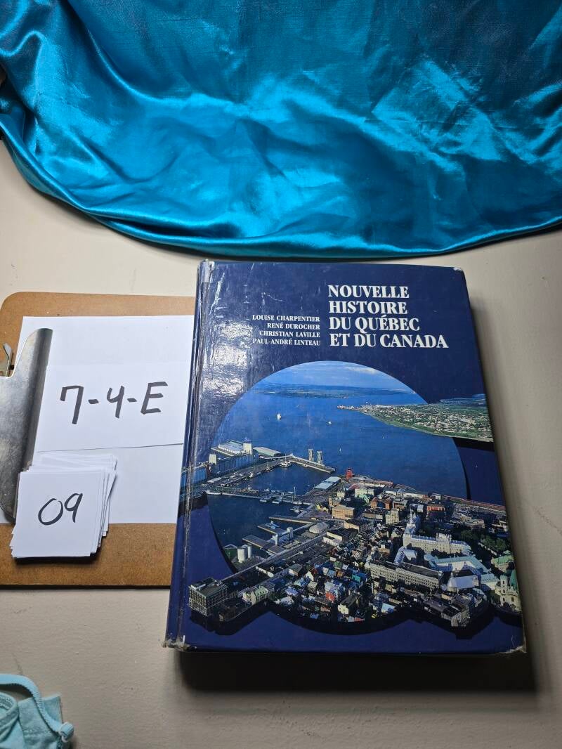 7-4-E 9 Livre a