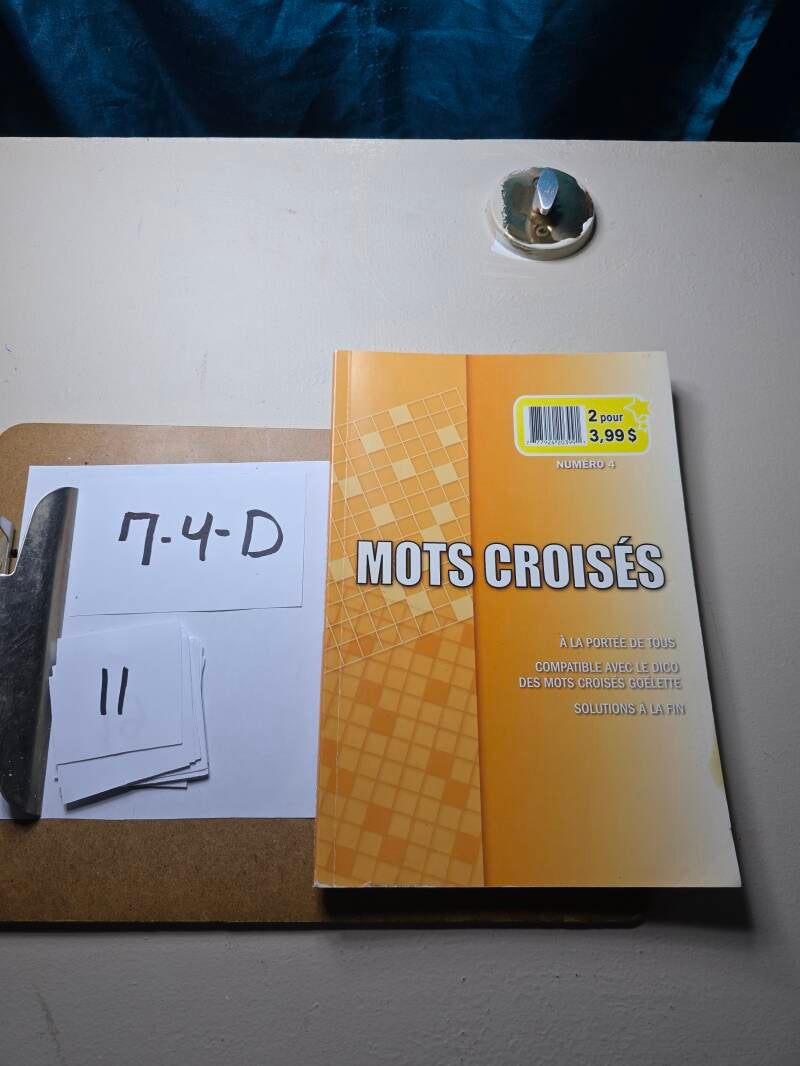 7-4-D 11 Livre a