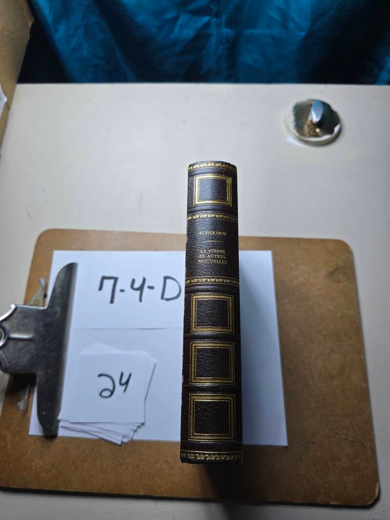 7-4-D 24 Livre a