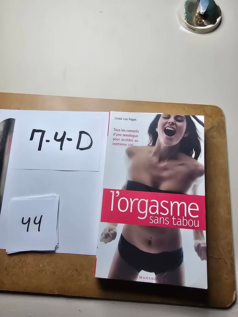 7-4-D 44 Livre a