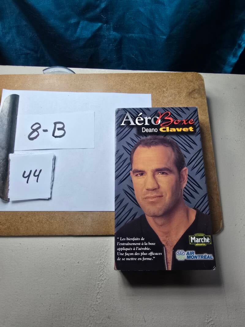 8B 44 audio vhs a