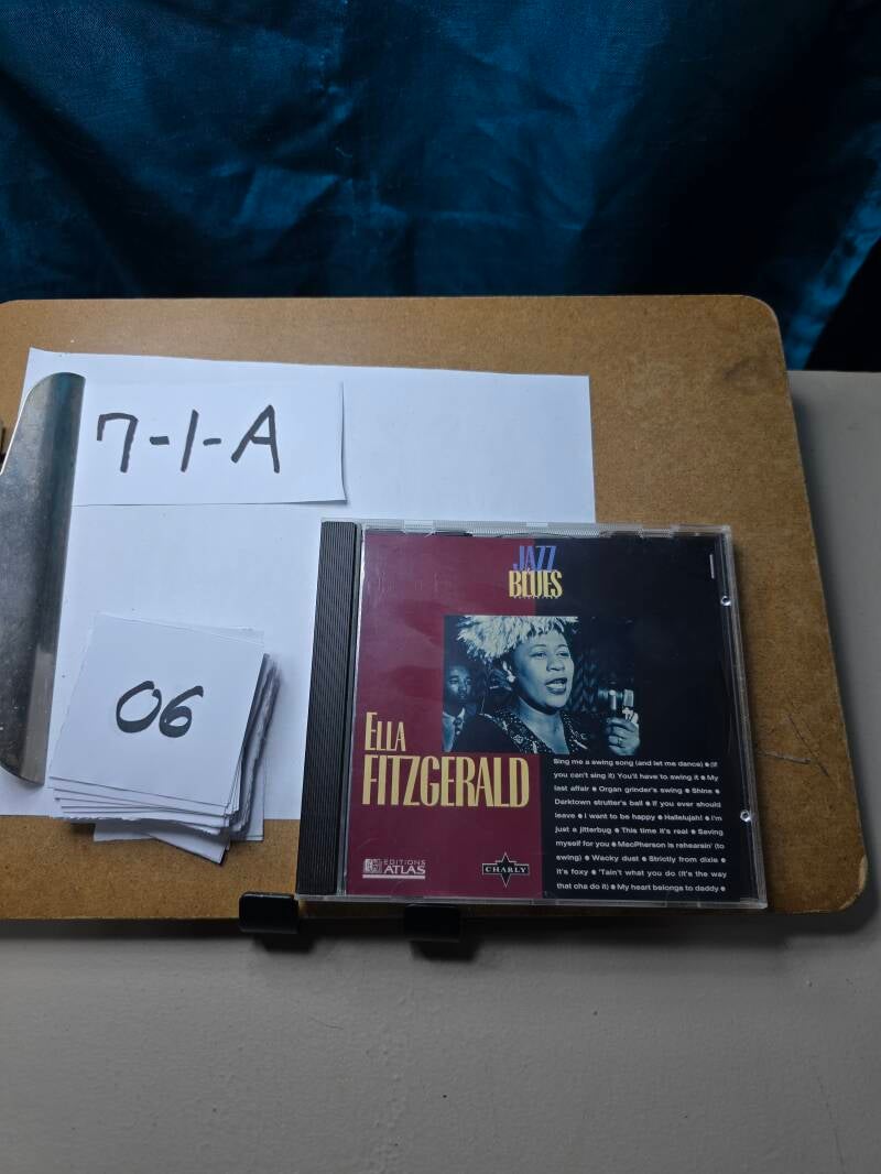 7-1-A 6 audio CD