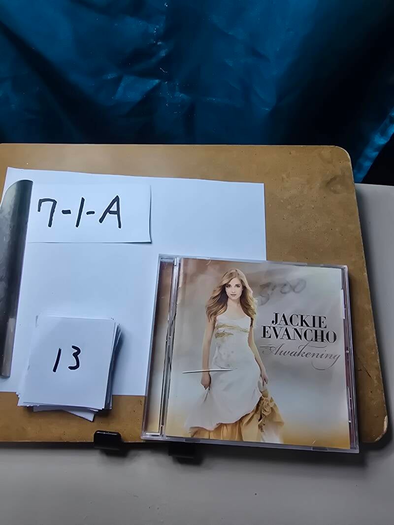7-1-A 13 audio CD