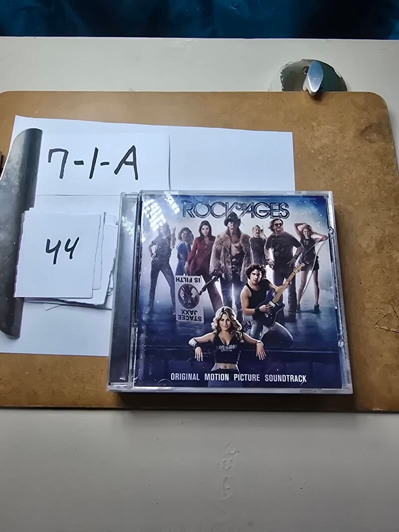7-1-A 44 audio CD