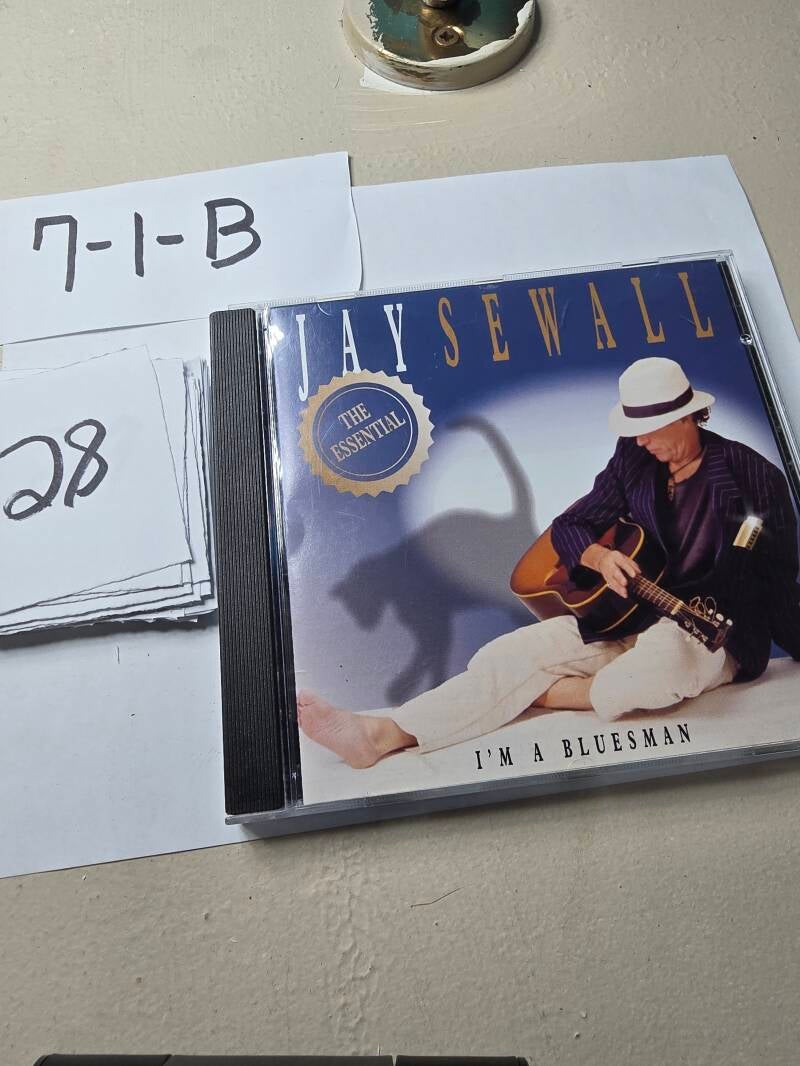 7-1-B 28 audio CD