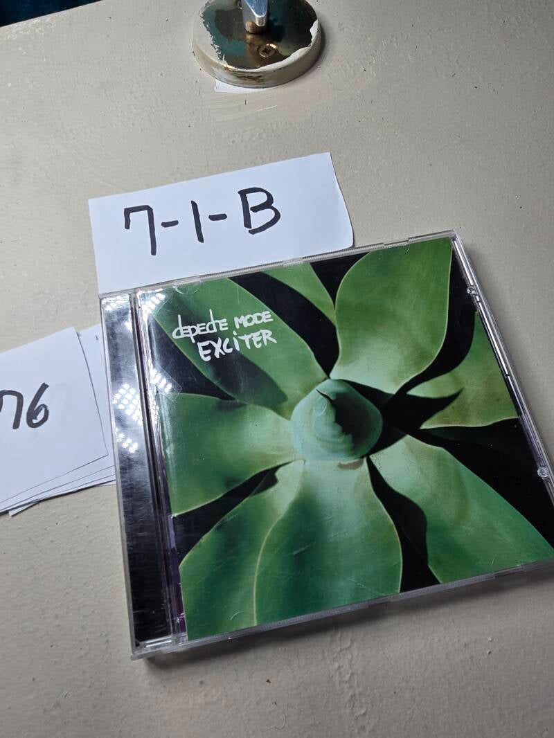 7-1-B 76 audio CD