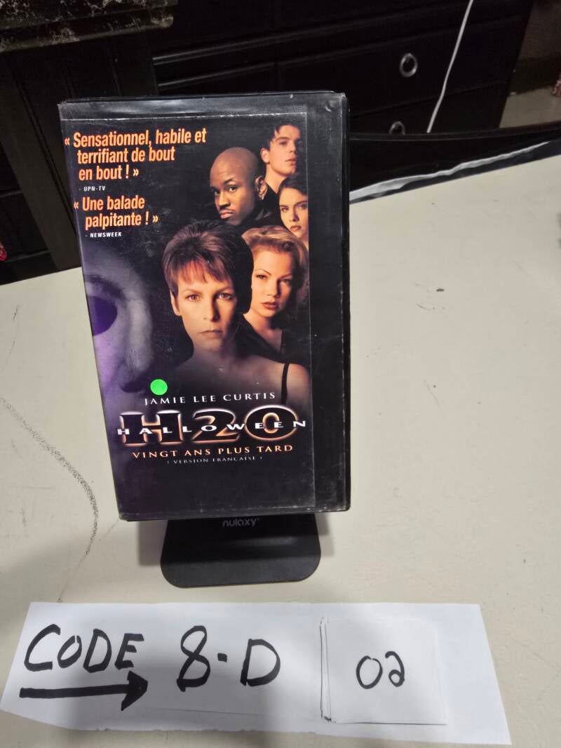 8D 2 audio vhs a