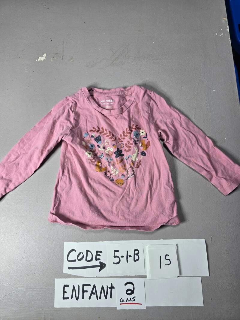 5 1-B 15  Enfant 2 Chandail