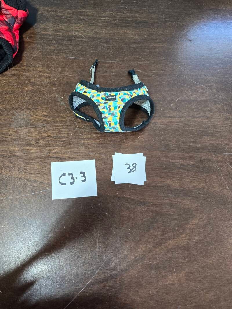 C-3-3 38 ADA