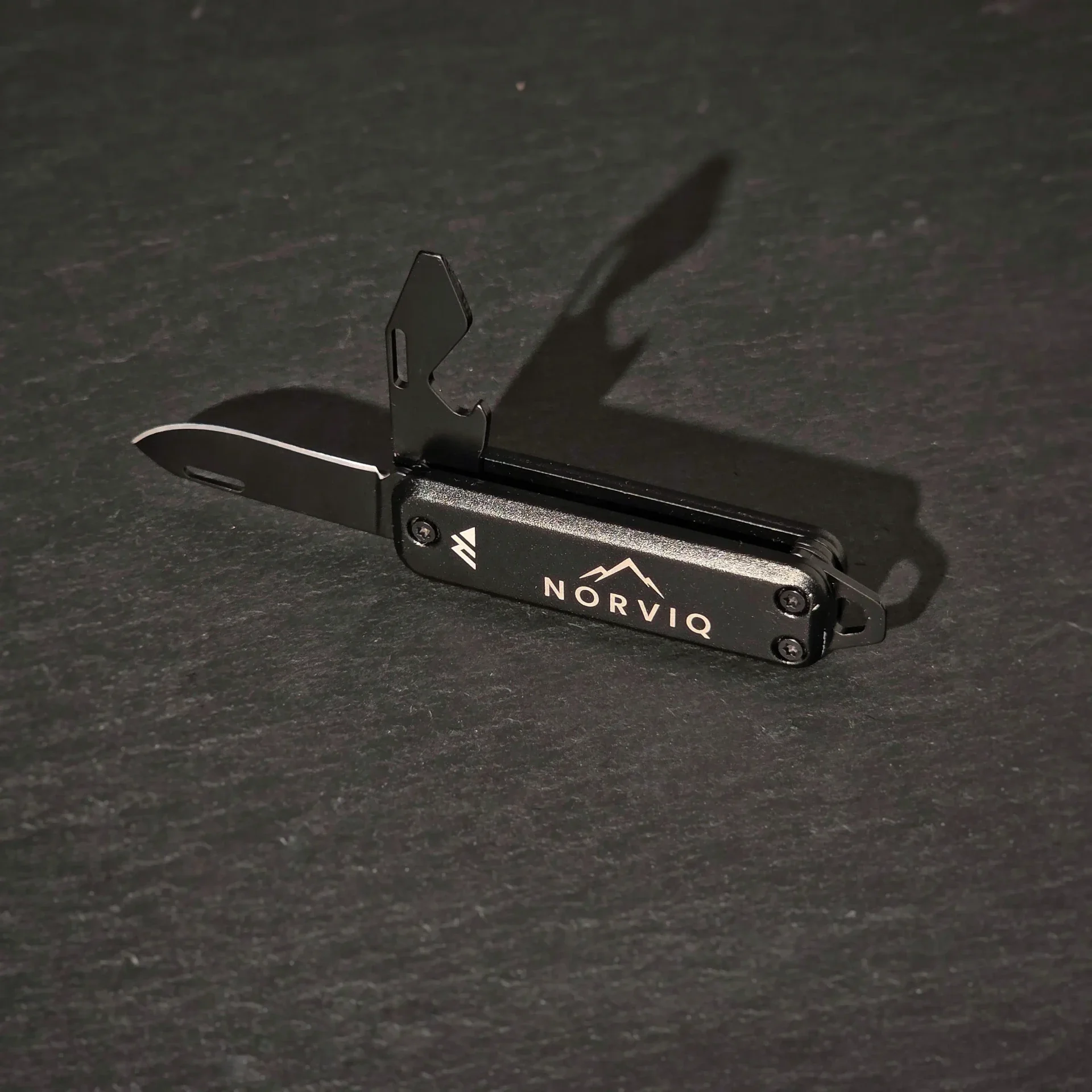 NORVIQ Adventure Tool – Kompaktes Keychain Multitool Schwarz